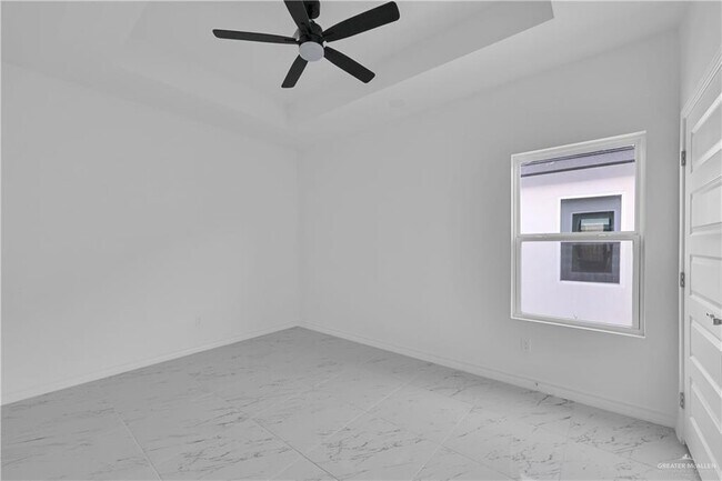 Building Photo - 11403 N 24th St