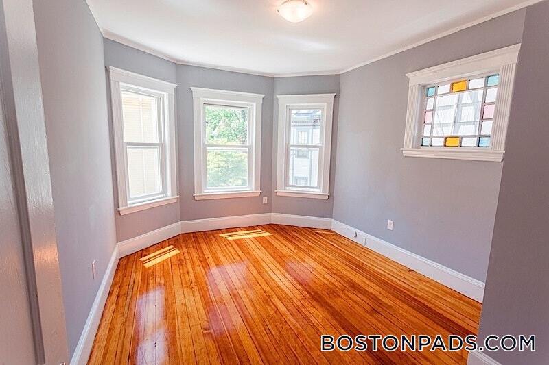 Building Photo - 23A Kelly Rd