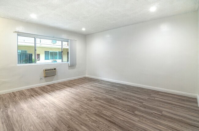 Interior Photo - Coh20436
