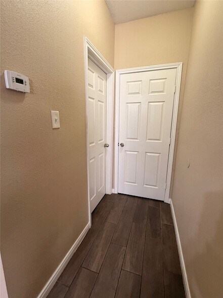Building Photo - 12625 Memorial Dr