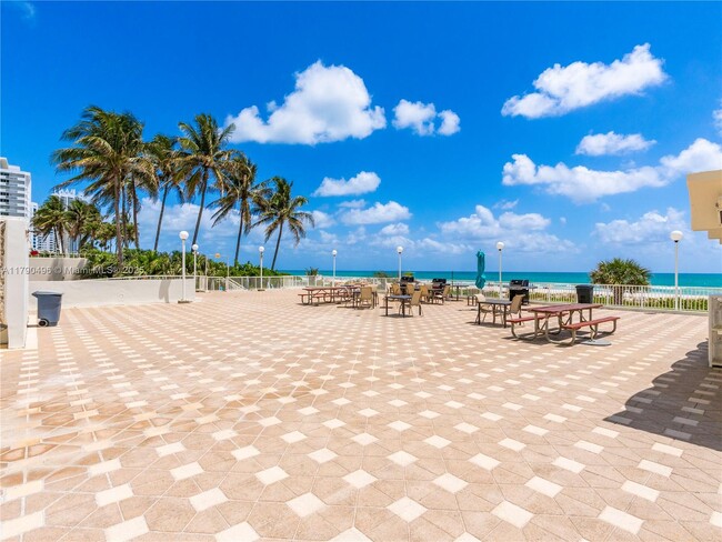 Building Photo - 5701 Collins Ave