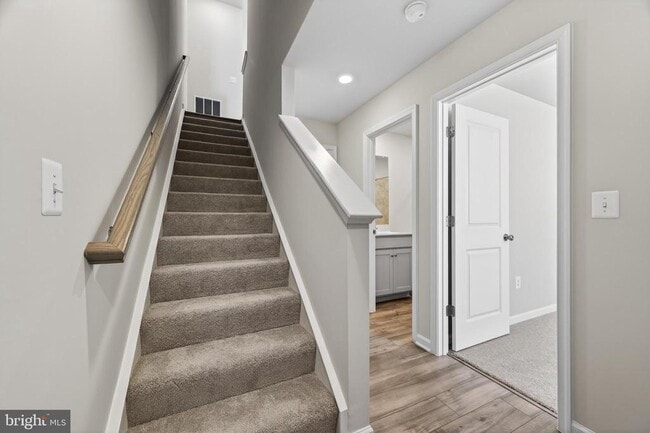 Building Photo - 63 Rolling Branch Dr