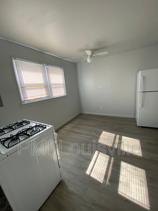 Building Photo - 4401 Hale Ave