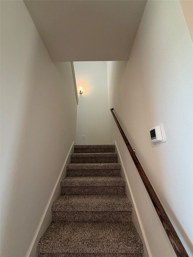 Building Photo - 10661 Berry Branch Lane