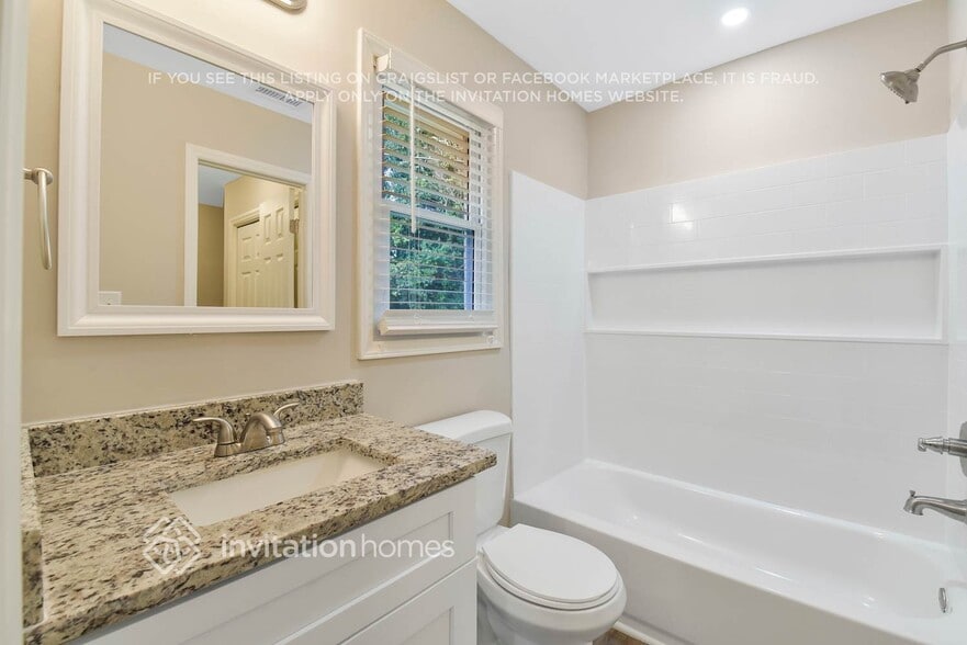 Building Photo - 822 Dedmon Dr