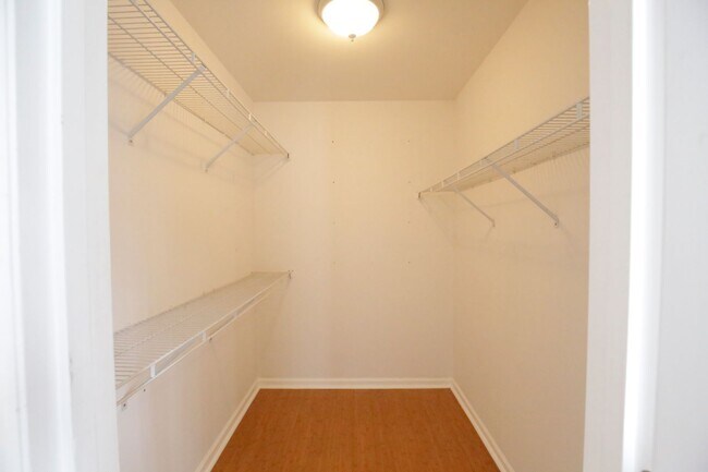 Building Photo - Available now. Beautiful fully renovated 3...