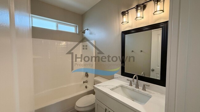 Building Photo - Spacious 4 Bedroom, 2 Bath Home in South Hill Subdivision – Burley, ID