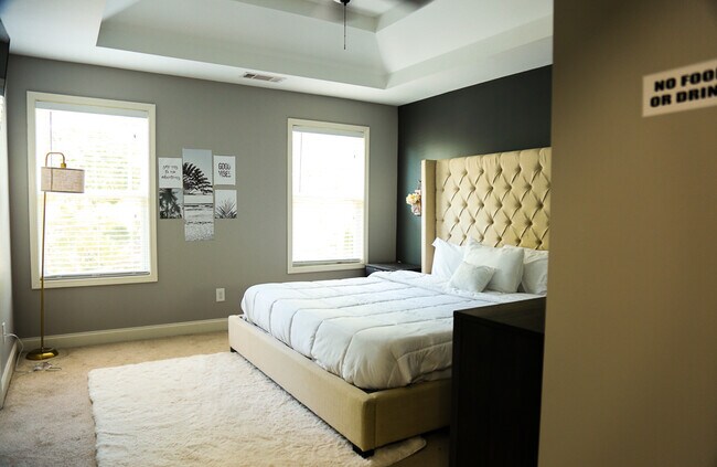 Building Photo - 701 McWilliams Rd SE