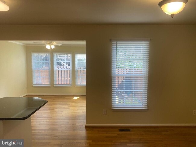 Building Photo - 7049 Rogue Forest Ln