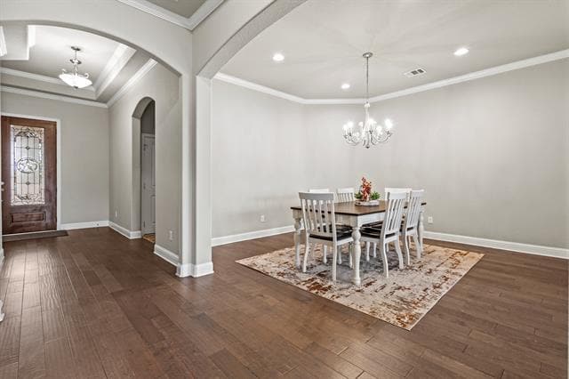 Building Photo - 3406 Woodford Dr