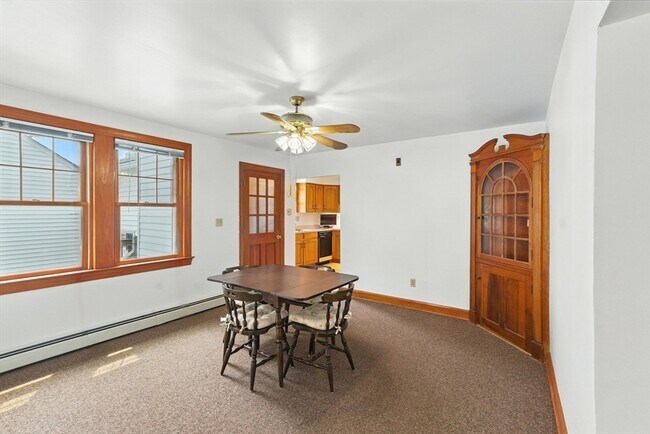 Building Photo - 178 Massasoit Rd