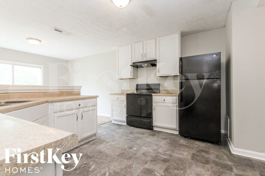 Building Photo - 2711 Wortham Way