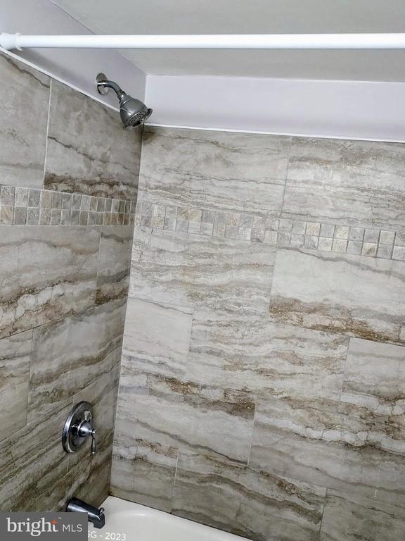 Building Photo - 2437 Grays Ferry Ave