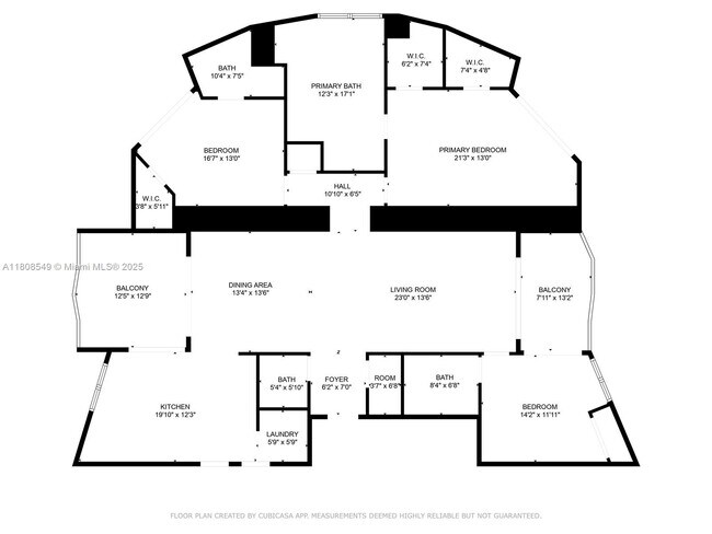 Building Photo - 16001 Collins Ave