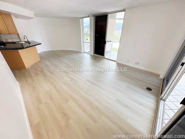 Building Photo - 1212 Nuuanu Ave