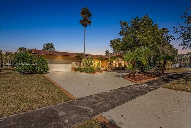 Building Photo - 11201 SW 136th St