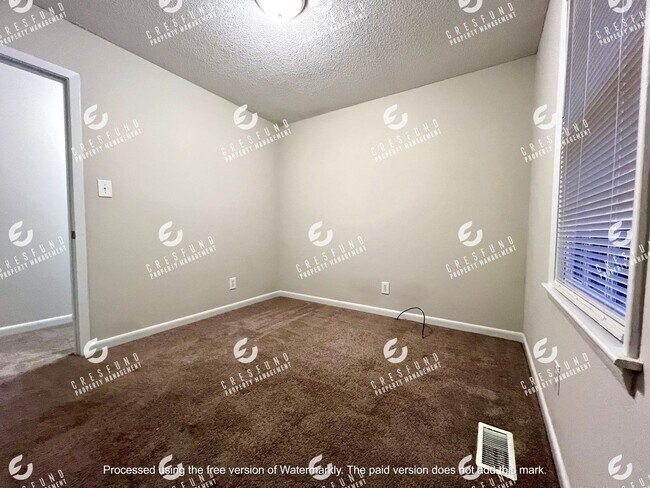 Building Photo - 3BR with Fenced Backyard - READY FOR MOVE IN TODAY!