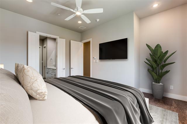 Building Photo - 3816 Roseland Ave