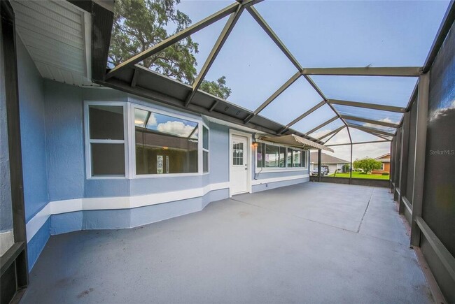 Building Photo - 11584 SE 175th St