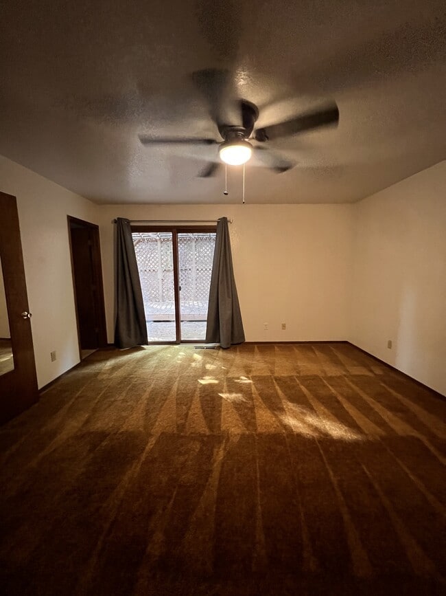 Building Photo - 11521 Ragan Way