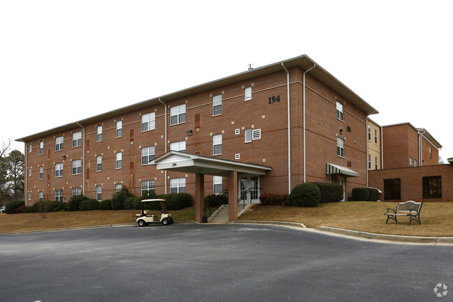 Building Photo - Magnolia Manor of Macon