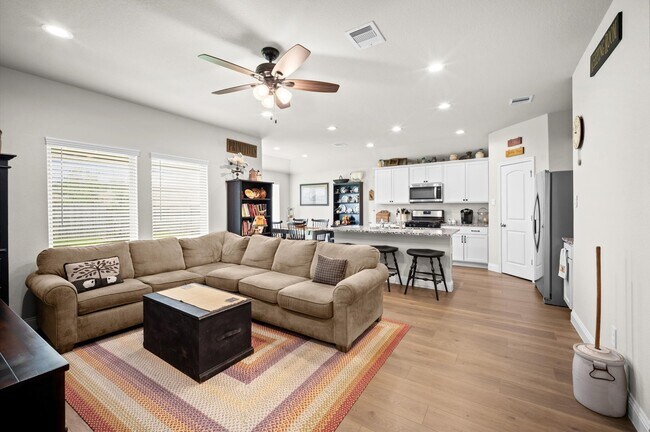 Building Photo - 3617 Crimson Embers Ln