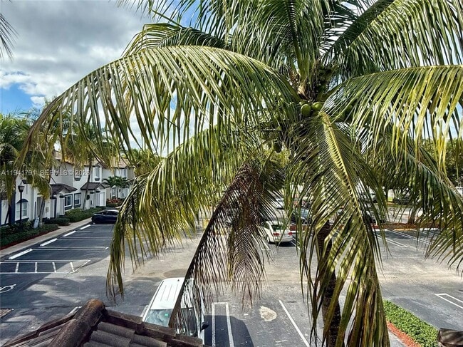 Building Photo - 2311 SE 24th Ct