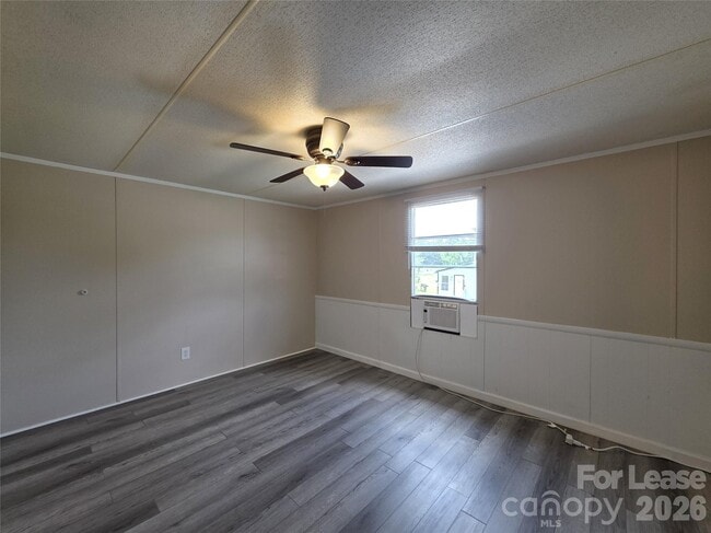 Building Photo - 6870 Frankfurt Dr