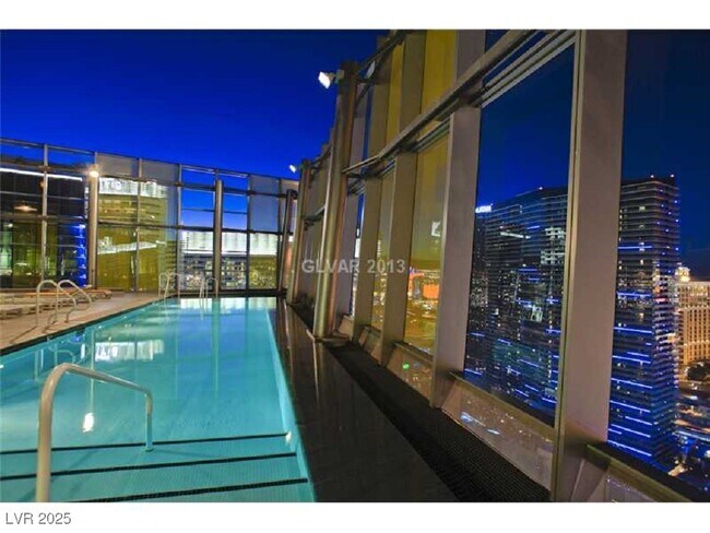 Building Photo - 3722 S Las Vegas Blvd