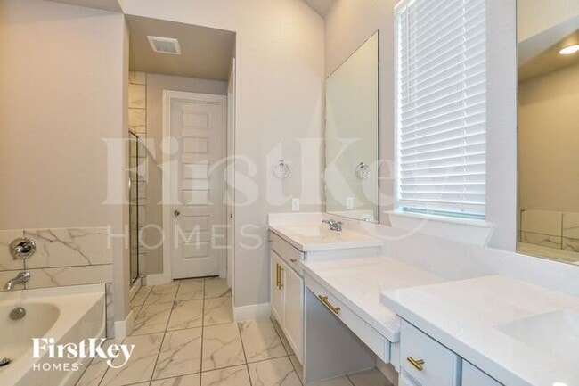 Building Photo - 1609 San Donato Ln
