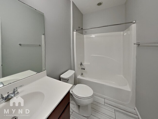 Building Photo - 1653 Pasture Hills Dr