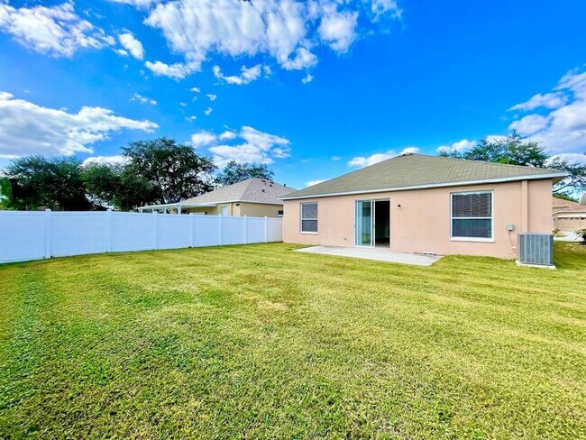 Building Photo - 18417 Meadow Blossom Ln