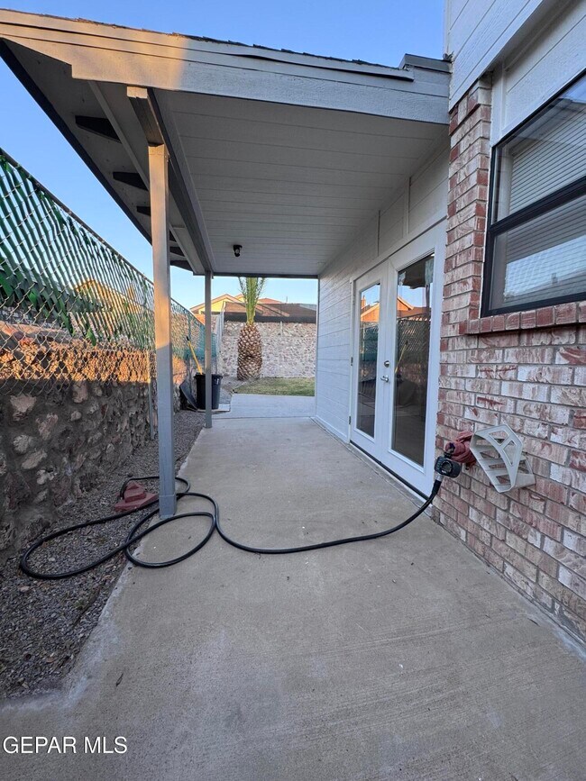 Building Photo - 1128 Will Rand Dr