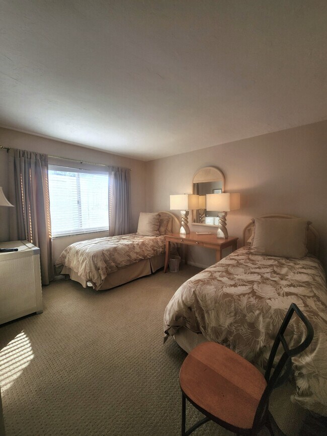 Building Photo - 4069 Northlight Dr