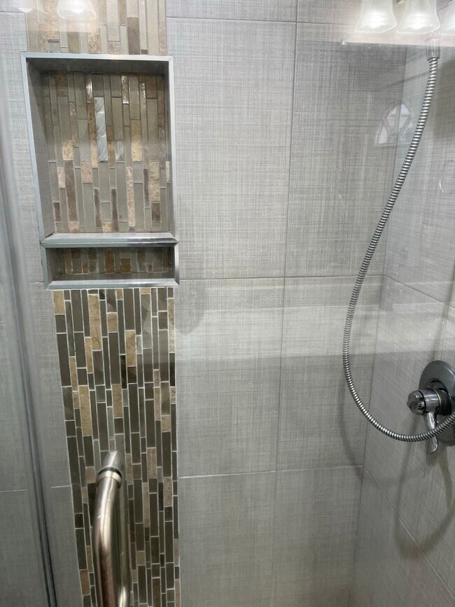 Building Photo - 4848 Pipit Ct