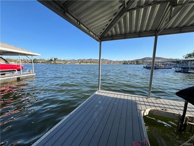 Building Photo - Stunning Lakefront Retreat in Gated Canyon...