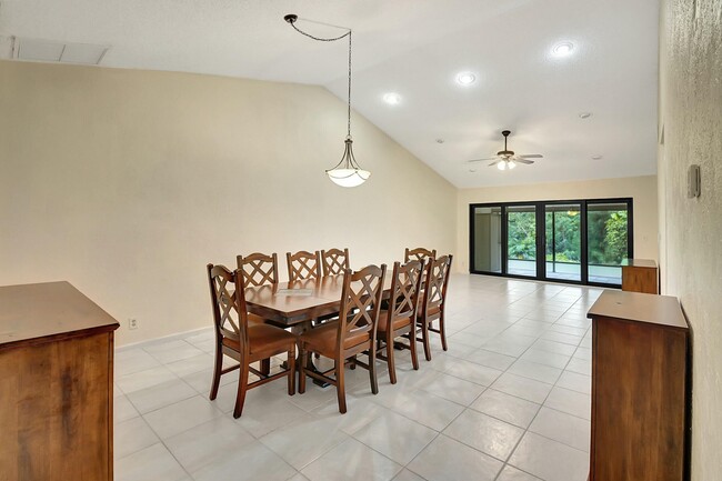 Building Photo - 20771 Boca Ridge Dr N