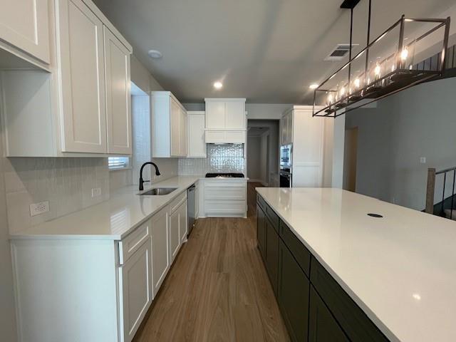 Building Photo - 3722 Milwaukee Ave