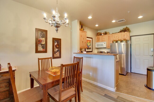 Building Photo - 2373 Quarter Horse Trl