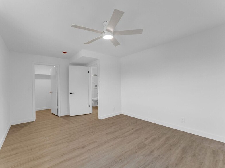 Building Photo - 644 S 800 E