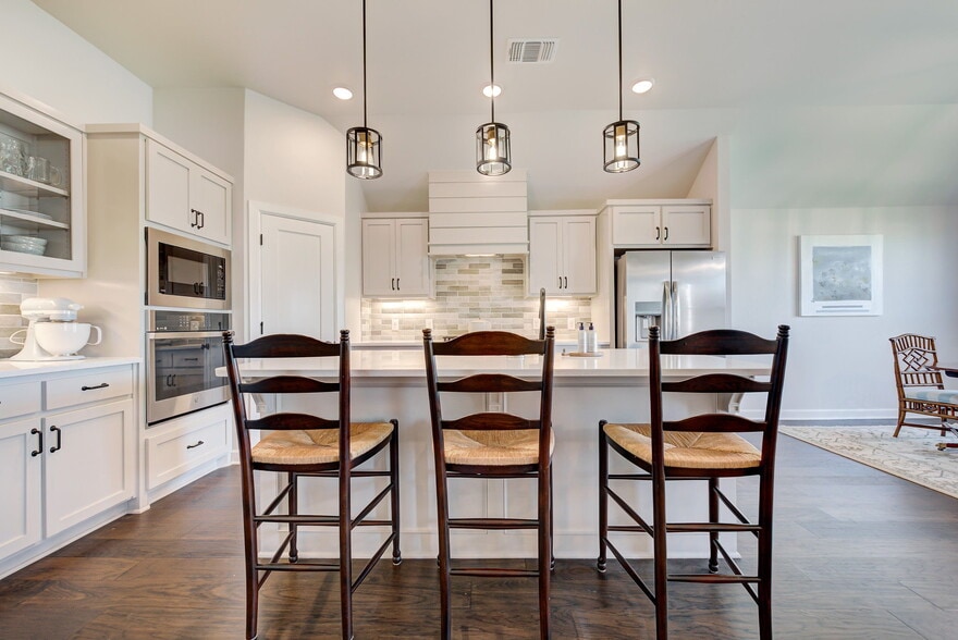 Kitchen - 817 Scully Rd