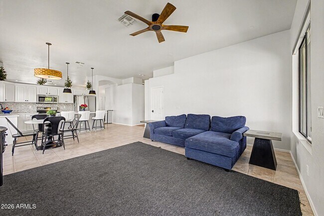 Building Photo - 10618 E Morning Star Dr