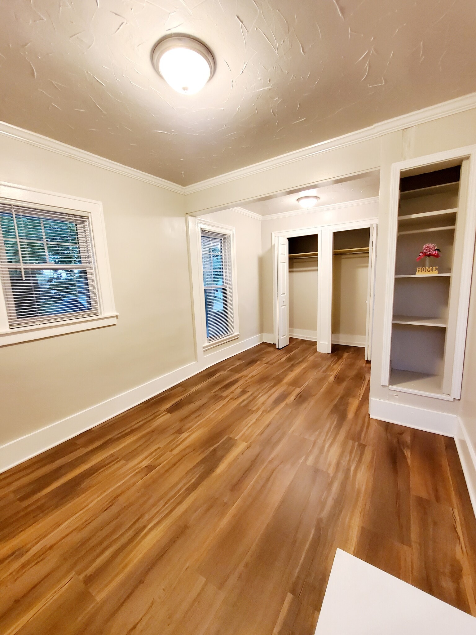 Bedroom with wall to wall closet - 412 County St