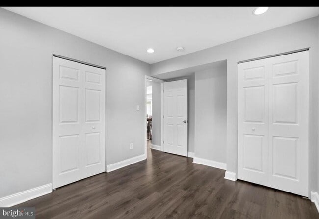 Building Photo - 9802 Cherry Tree Ln