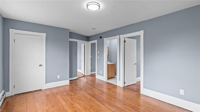 Building Photo - 168 Devonshire St