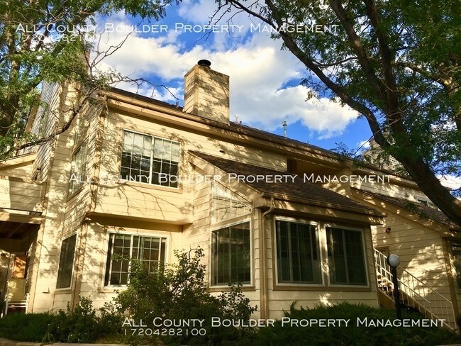 Building Photo - Spacious Powderhorn Condo with Loft