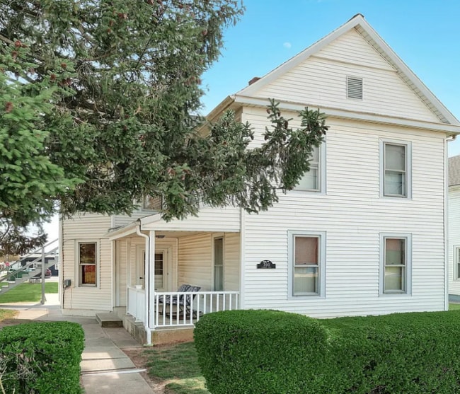 Primary Photo - 700 Linden Ave