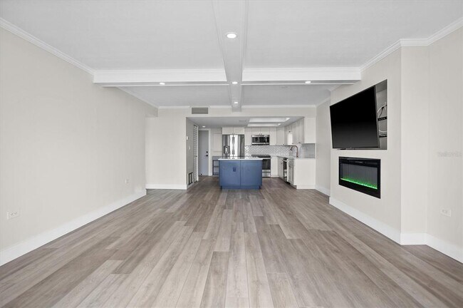 Building Photo - 450 Treasure Island Causeway