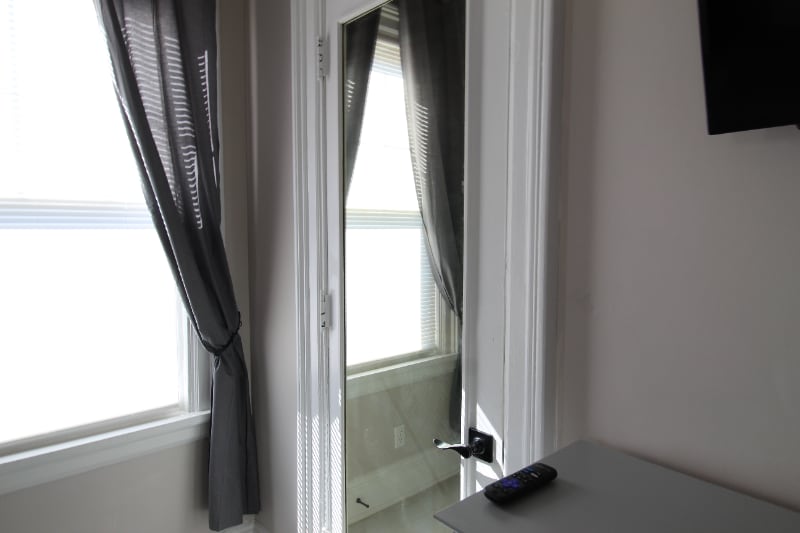 Building Photo - 800 Monroe Ave