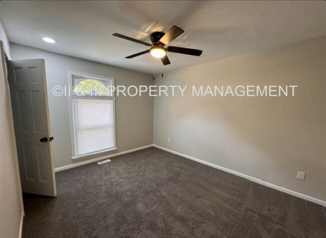 Building Photo - 14533 W 86th Terrace